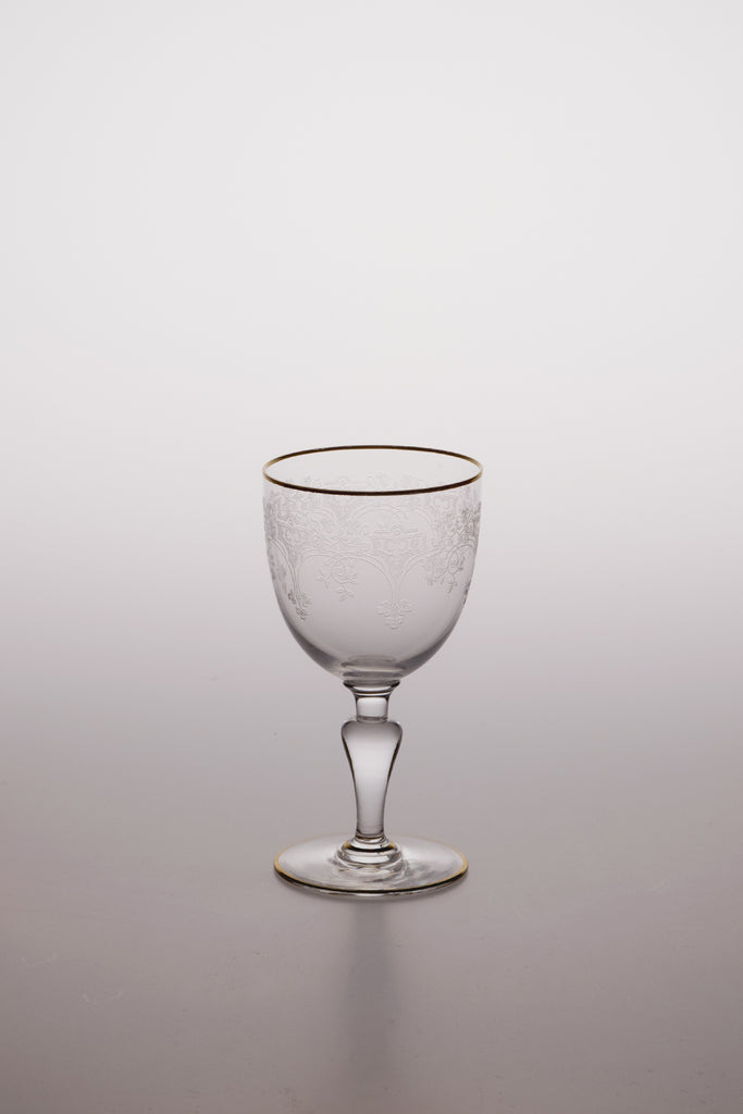Trefle Gold Rim Wine Glass by Baccarat